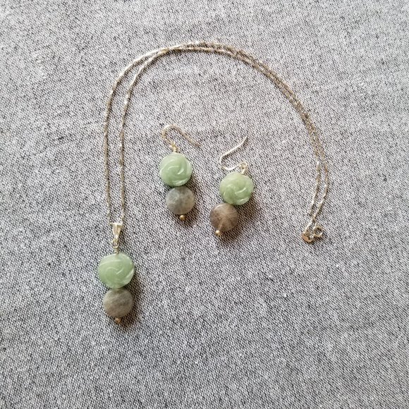 Labradorite and green agate sterling silver gemstone earrings and necklace - Picture 6 of 6